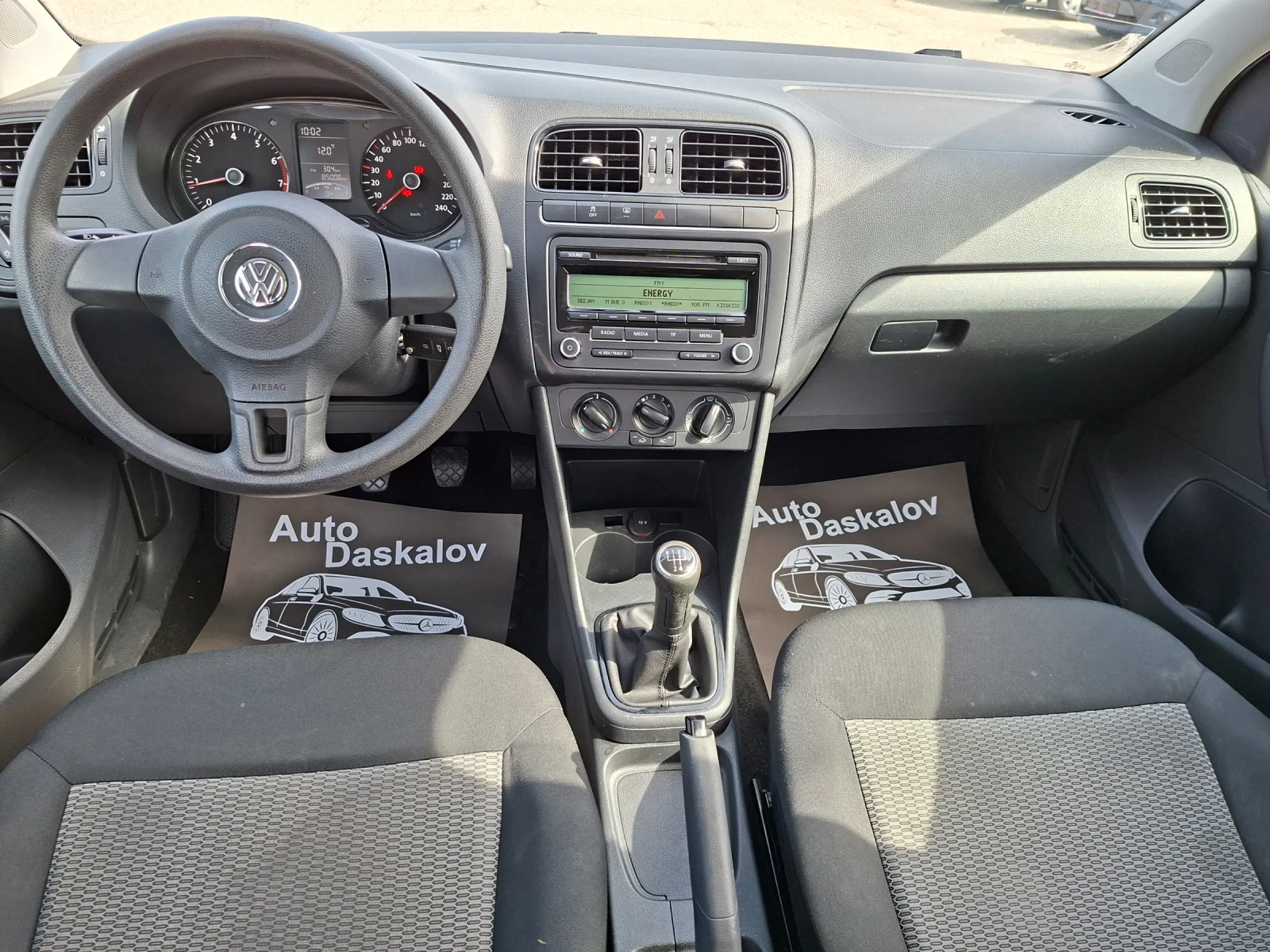 VW Polo 1, 2 i, снимка 12 - Автомобили и джипове - 53830619