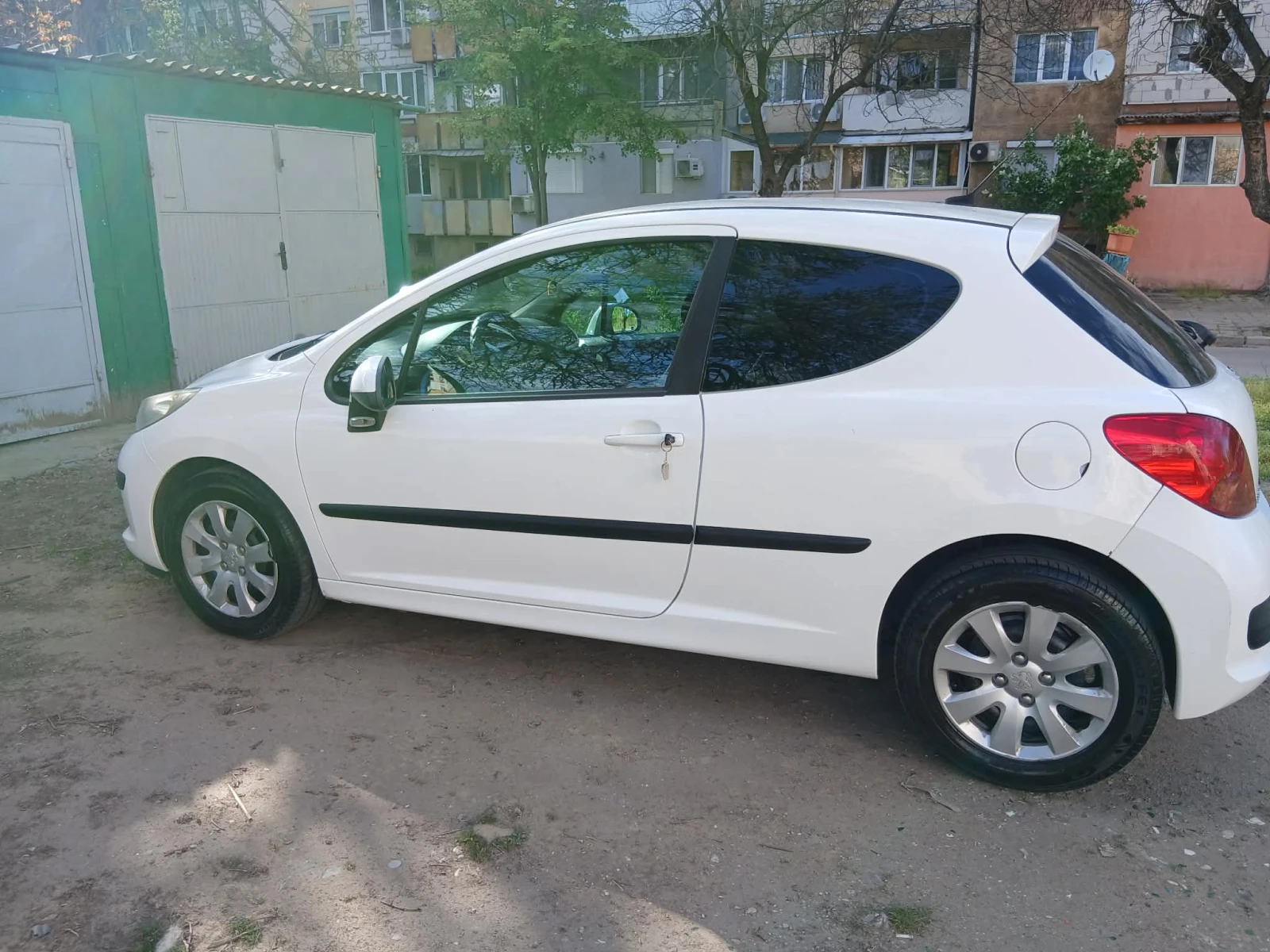 Peugeot 207, снимка 4 - Автомобили и джипове - 54260026