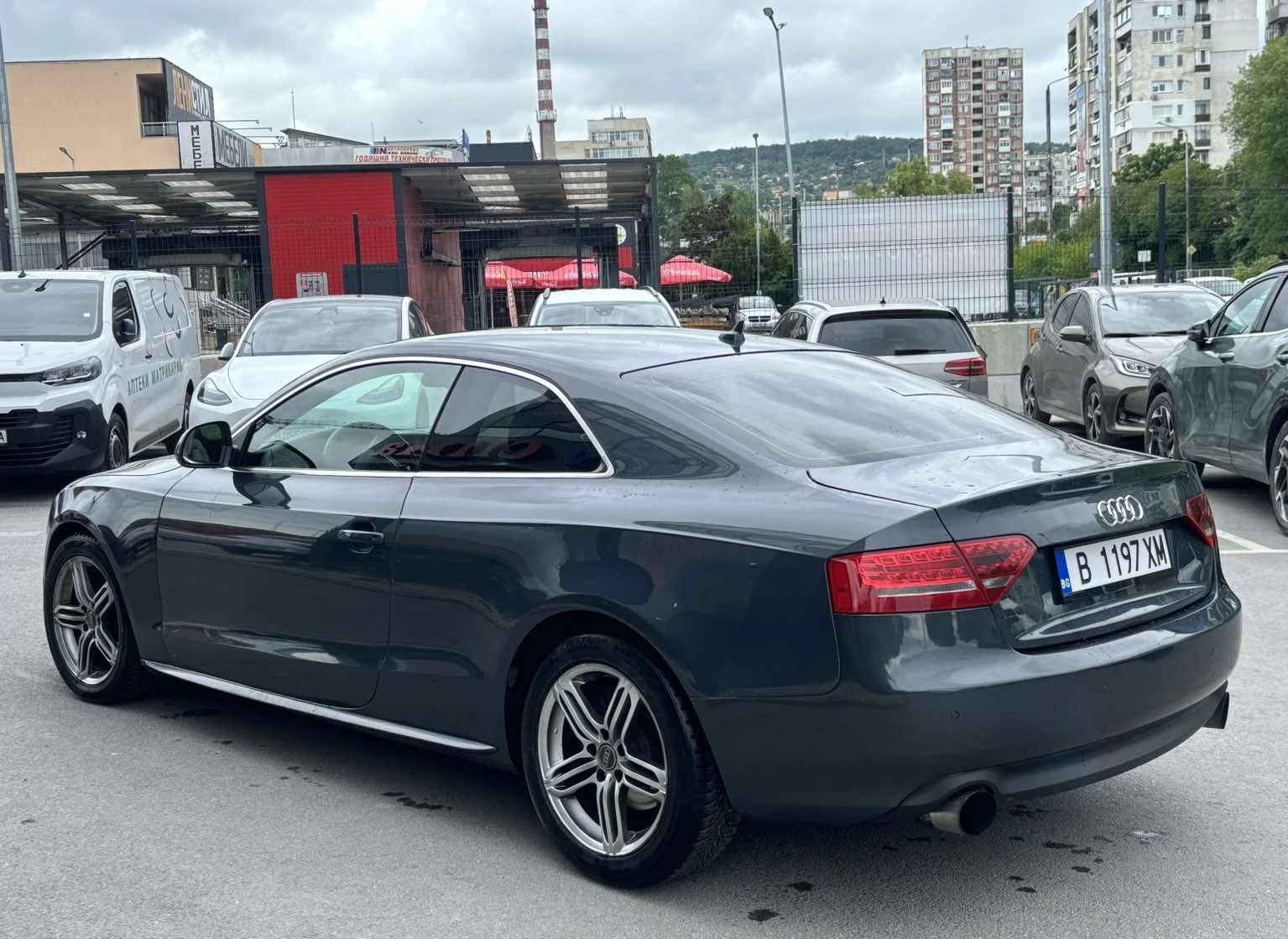 Audi A5 Автомат 2.7TDi, снимка 5 - Автомобили и джипове - 54628837