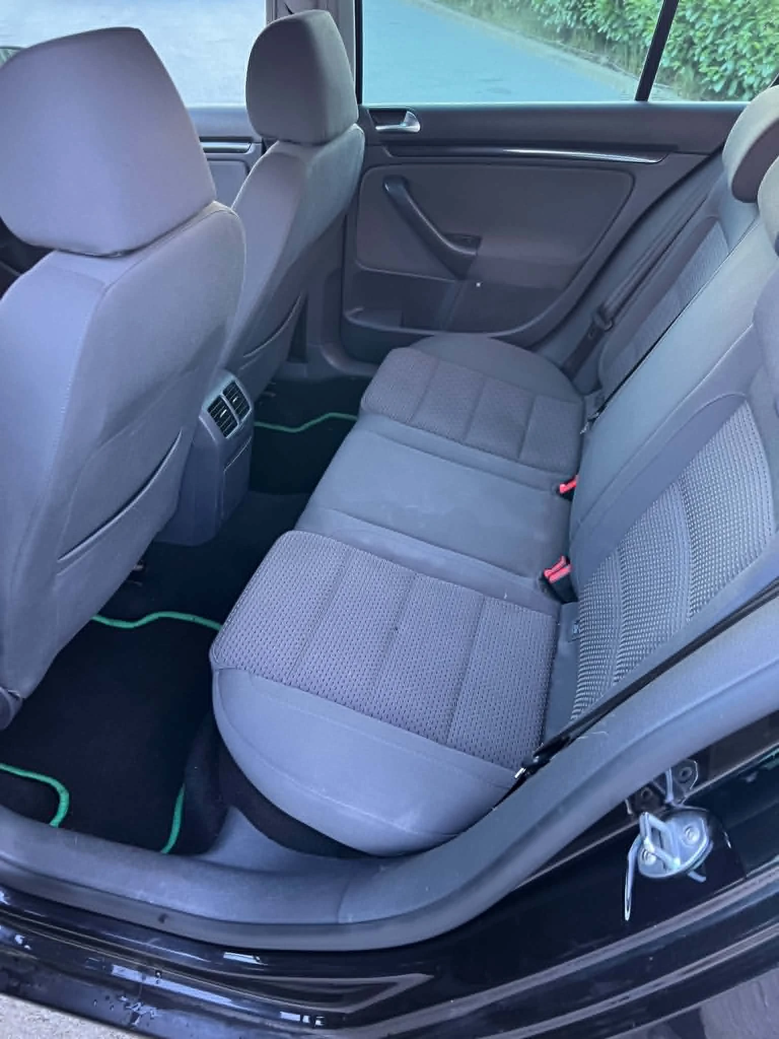 VW Golf, снимка 11 - Автомобили и джипове - 54795634
