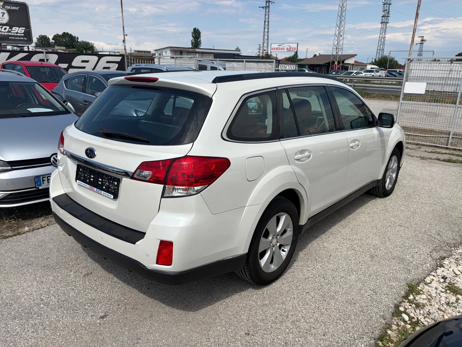 Subaru Outback 2.5 Gaz Top, снимка 4 - Автомобили и джипове - 55405706
