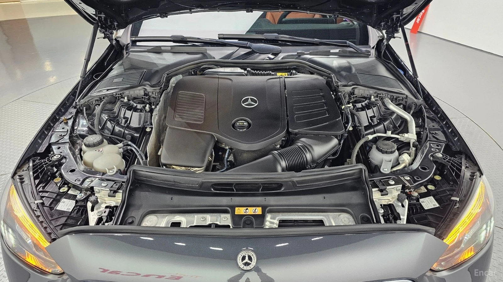 Mercedes-Benz C 300 4MATIC/AVANTGARDE/DRIVE-ASSISTS/SUNROOF, снимка 17 - Автомобили и джипове - 55669794