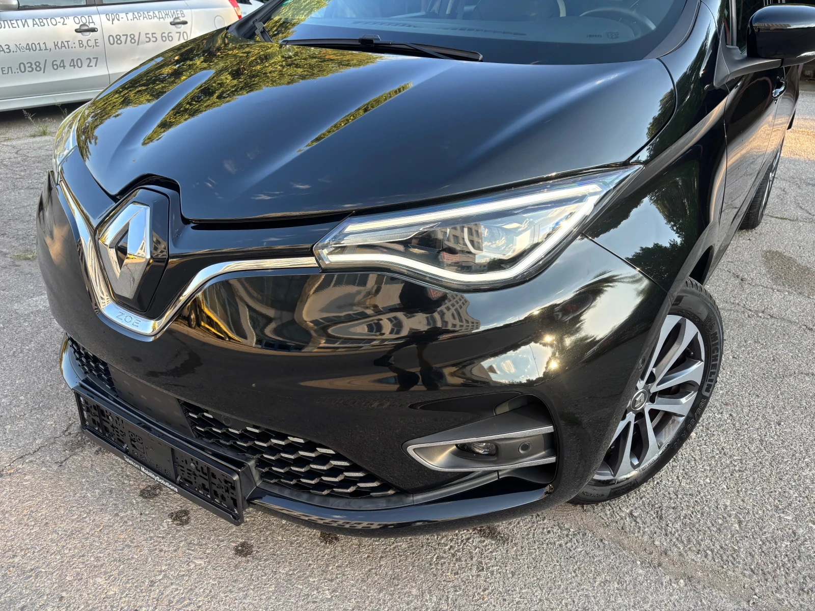 Renault Zoe R 110 CCS INTENS, снимка 2 - Автомобили и джипове - 56012077