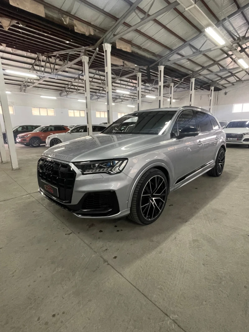 Audi SQ7 Black Edition /Carbon/FULL!!!, снимка 3 - Автомобили и джипове - 44995637
