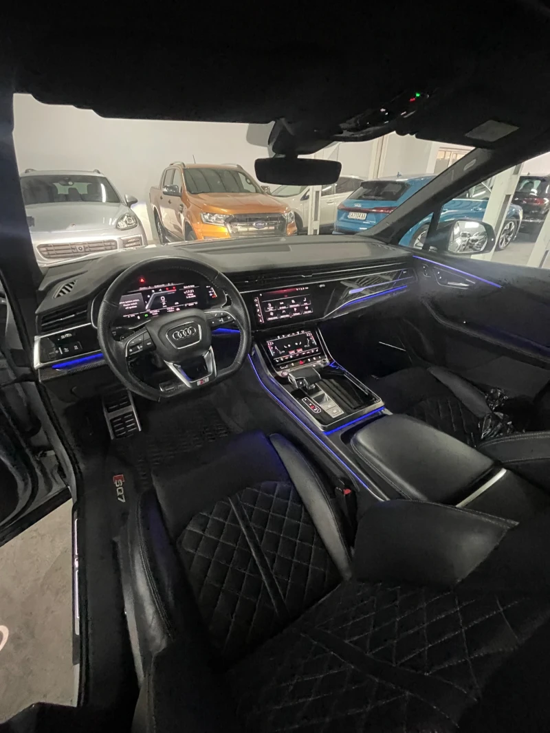 Audi SQ7 Black Edition /Carbon/FULL!!!, снимка 16 - Автомобили и джипове - 44995637