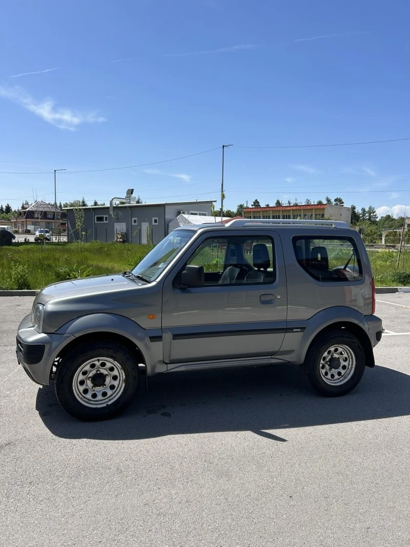 Suzuki Jimny, снимка 6 - Автомобили и джипове - 47064073