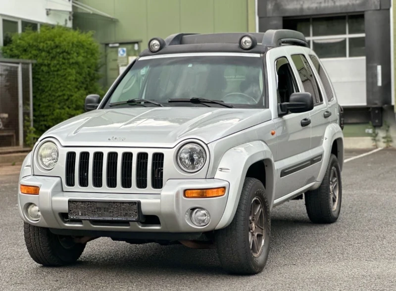 Jeep Cherokee ОЧАКВАН ВНОС* 2.8 CRDI* АВТОМАТИК* БЕЗ РЪЖДИ* , снимка 1 - Автомобили и джипове - 48615130