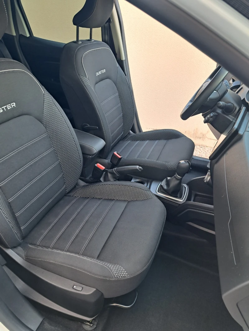 Dacia Duster  1.3 TCE 150 EDC Journey 2024, снимка 10 - Автомобили и джипове - 53404635