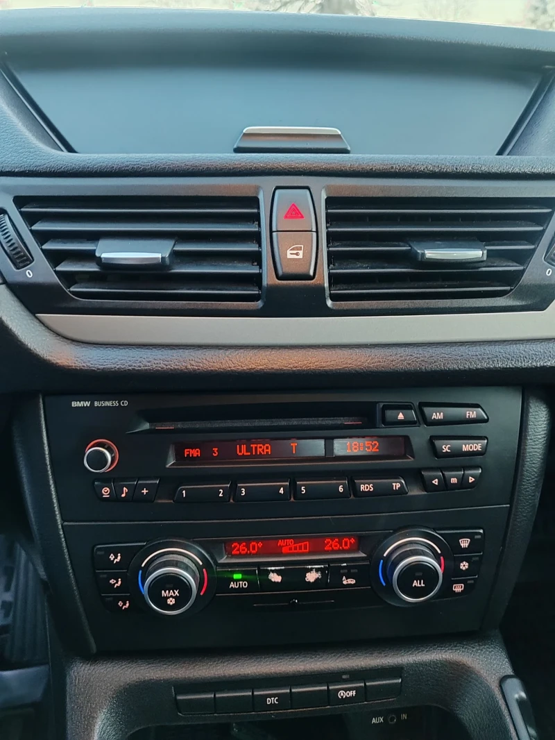 BMW X1 2.0, 143к.с. ТОП , снимка 11 - Автомобили и джипове - 53528142