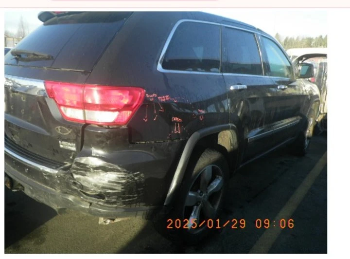 Jeep Grand cherokee 5.7 HEMI, снимка 7 - Автомобили и джипове - 49253047