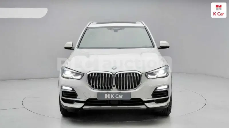 BMW X5 30d xDrive /DISTRONIC/ОБДУХВАНЕ/ПАНО/ВКЛЮЧЕН ТЕХНО, снимка 4 - Автомобили и джипове - 54211538