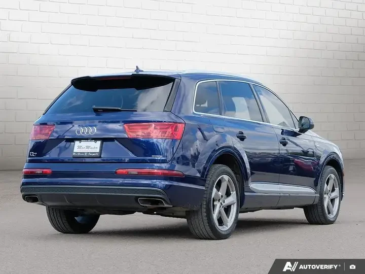 Audi Q7 3.0T/PROGRESSIV/S-LINE/QUATTRO/ОБДУХВАНЕ/7МЕСТЕН, снимка 5 - Автомобили и джипове - 55090317