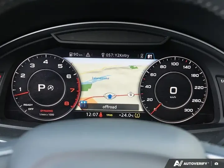 Audi Q7 3.0T/PROGRESSIV/S-LINE/QUATTRO/ОБДУХВАНЕ/7МЕСТЕН, снимка 13 - Автомобили и джипове - 55090317