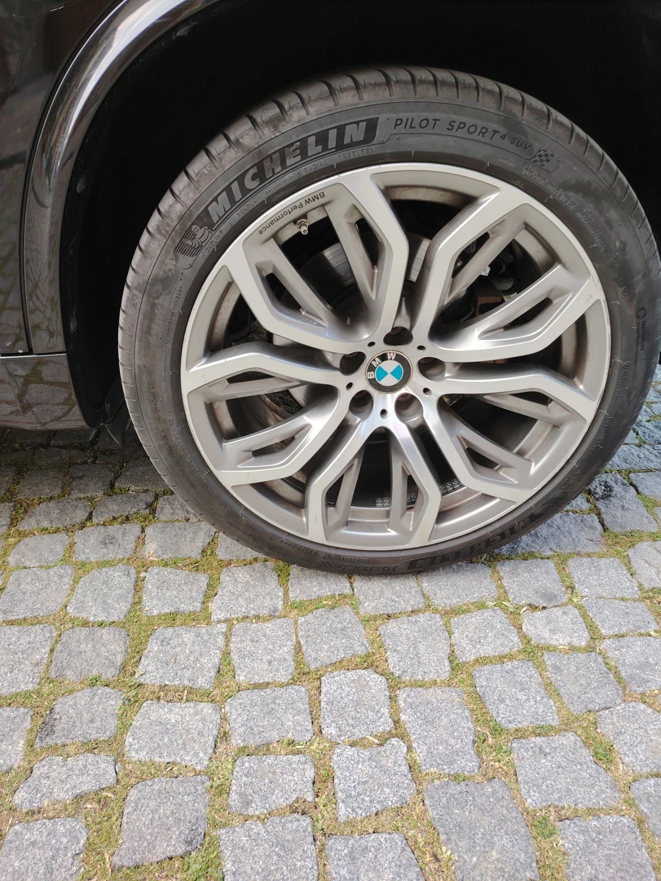 BMW X5  - изображение 8