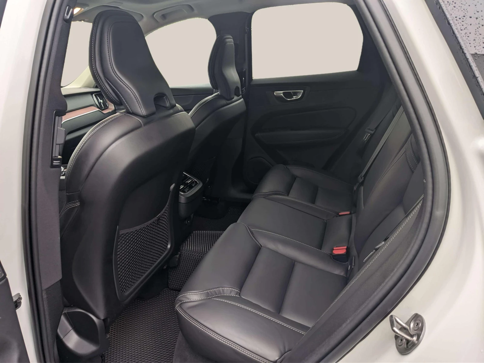 Volvo XC60  - изображение 8