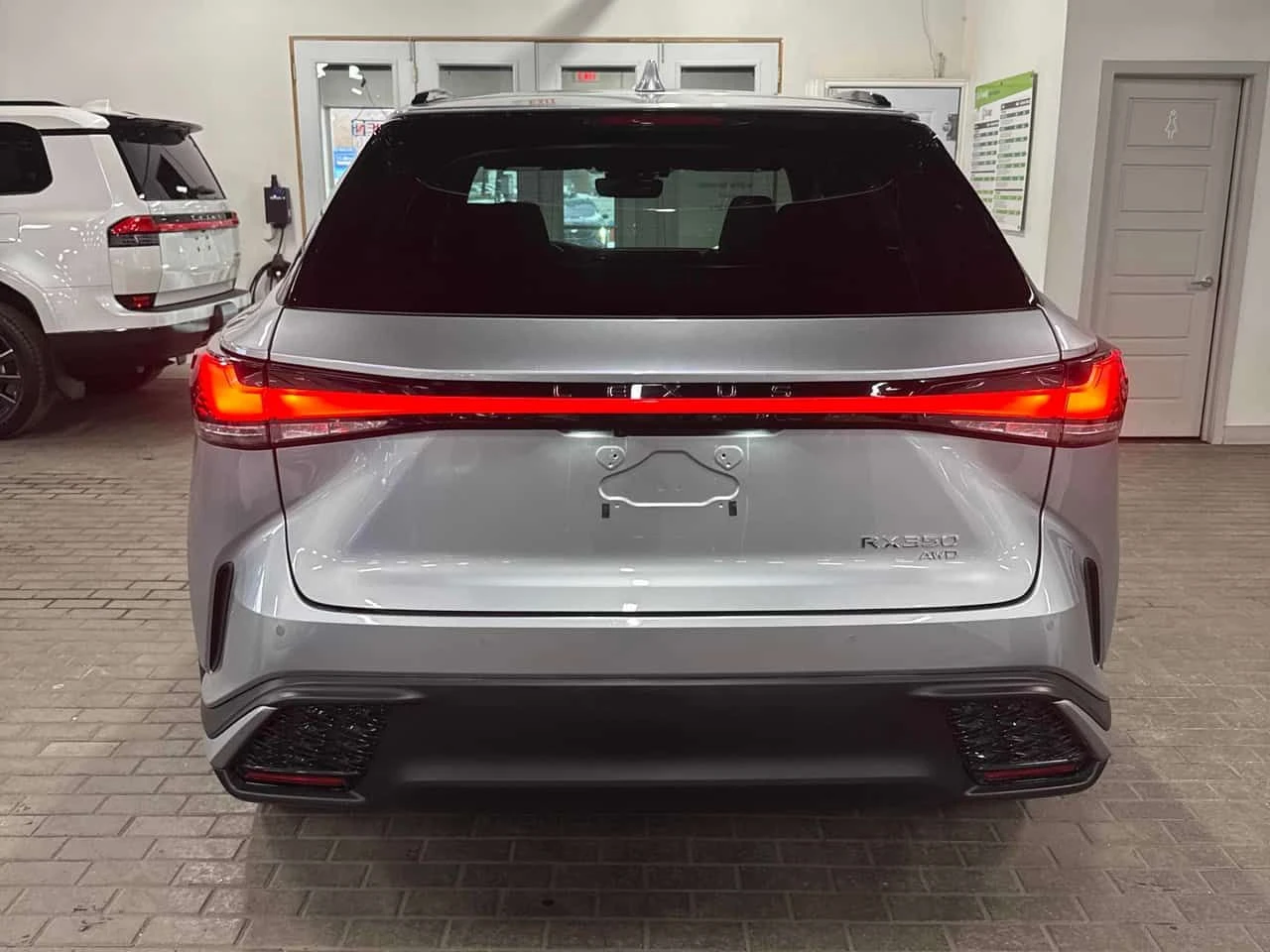 Lexus RX 350  CARFAX - изображение 4