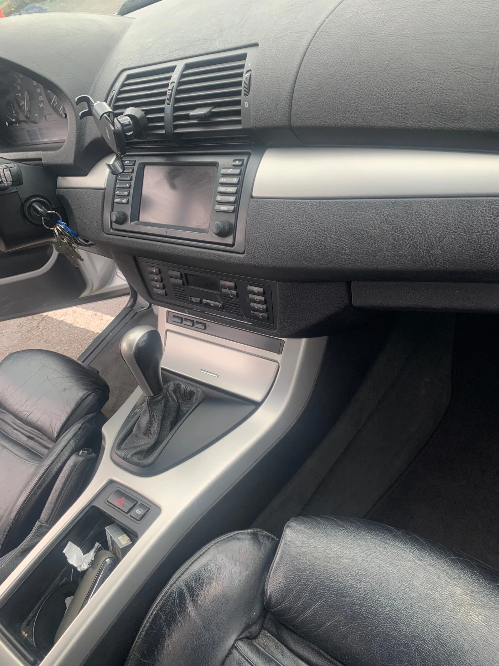 BMW X5  - изображение 7