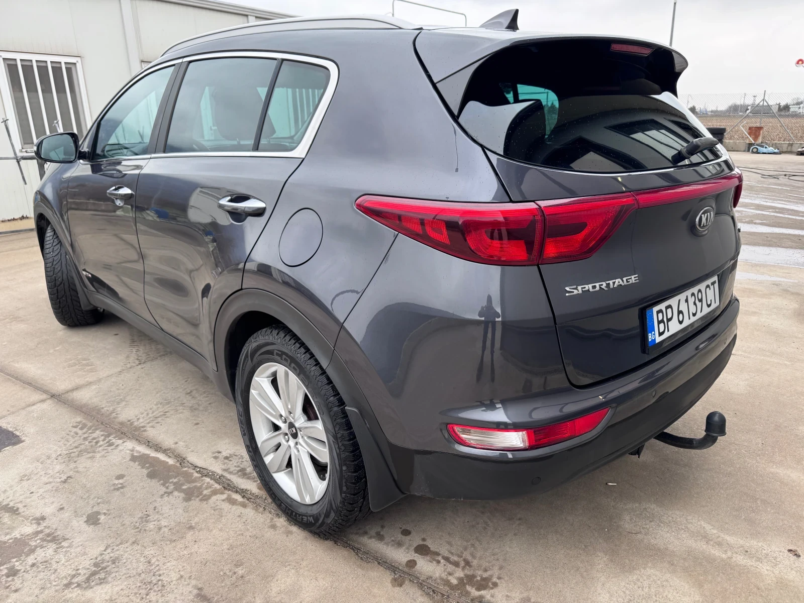 Kia Sportage АВТОМАТ 4Х4 ЕВРО 6, снимка 3 - Автомобили и джипове - 53954976