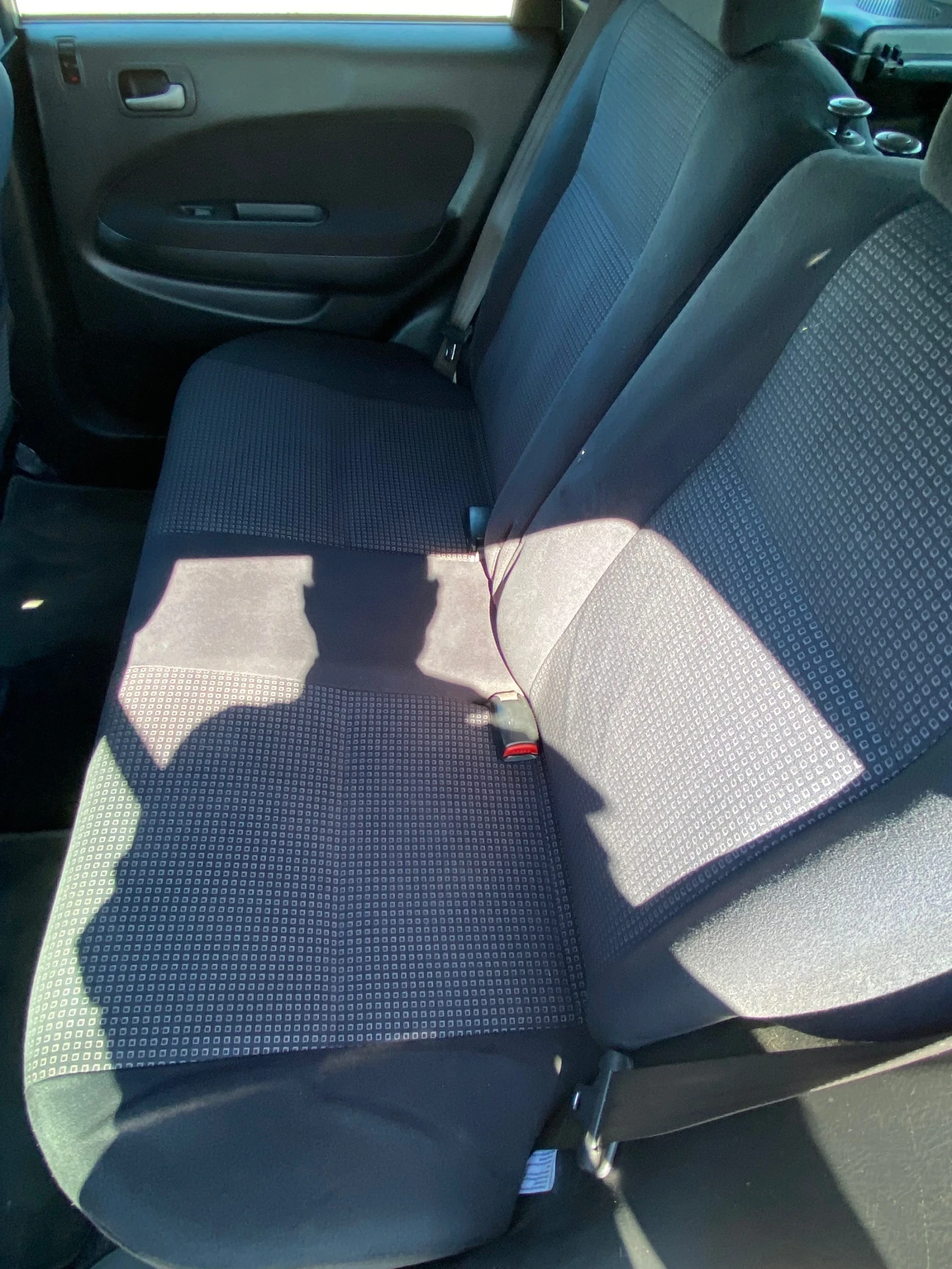 Honda Hr-v 1.6!! 4x4, снимка 10 - Автомобили и джипове - 54109342