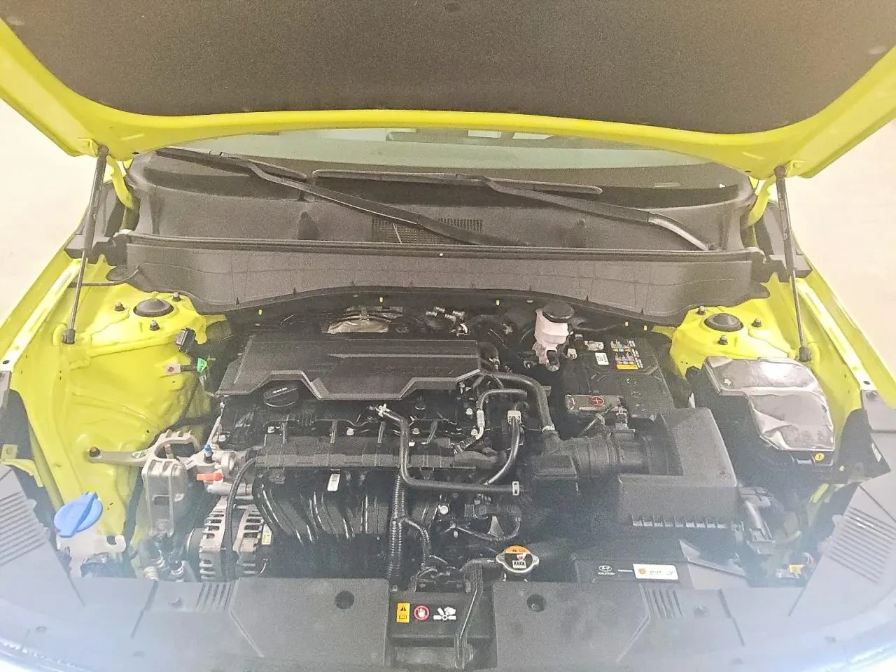 Hyundai Kona SEL, снимка 11 - Автомобили и джипове - 54264610