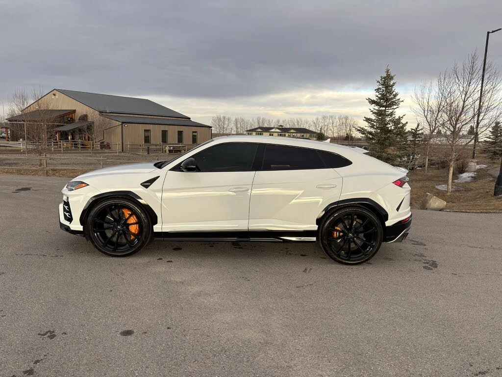Lamborghini Urus, снимка 6 - Автомобили и джипове - 54840606