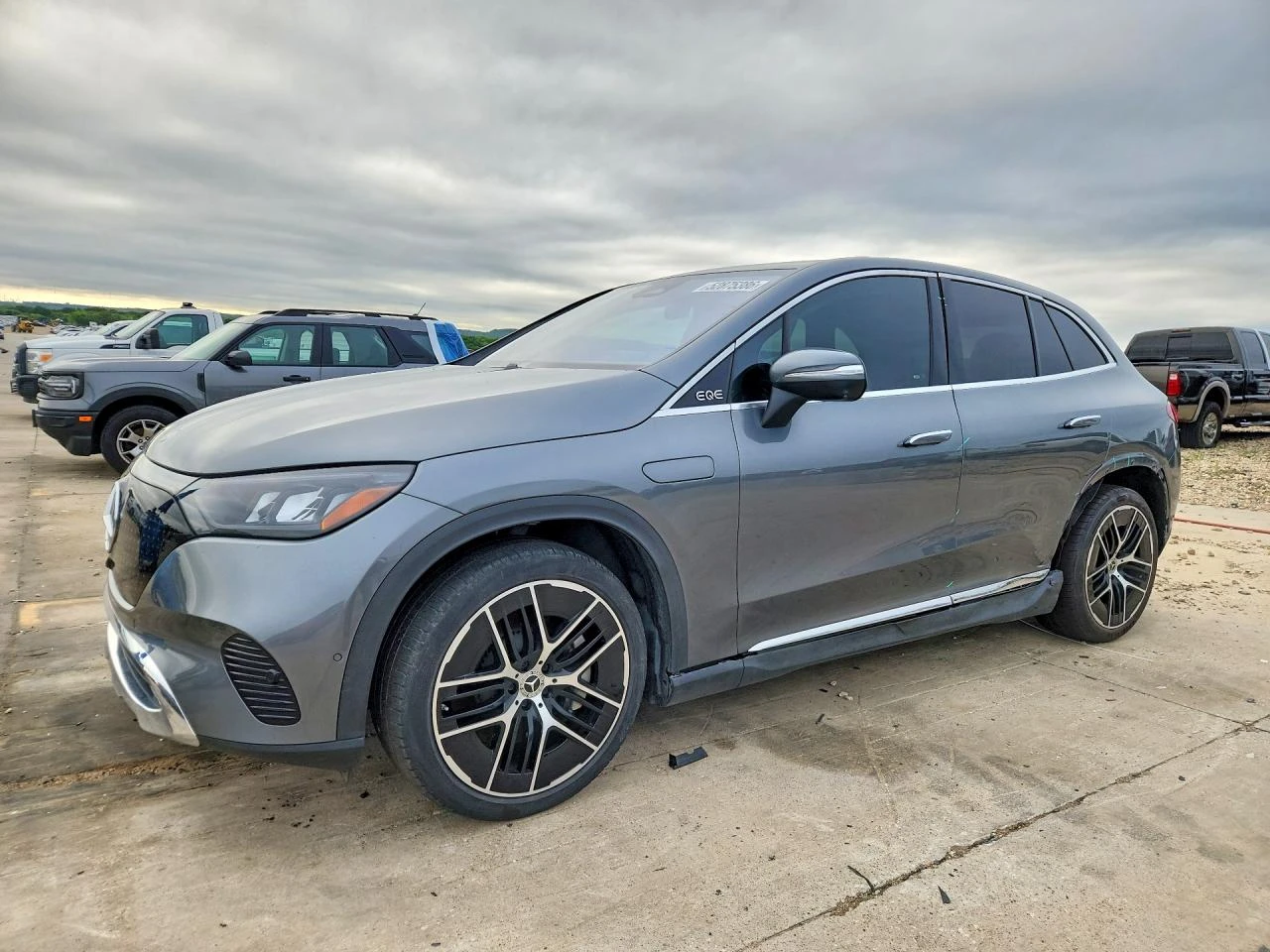 Mercedes-Benz EQE SUV 350+ 