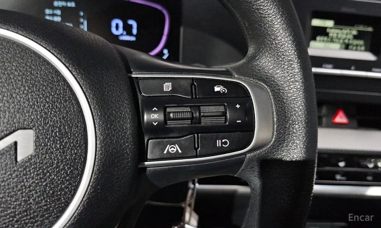 Kia Sportage 5th Generation Trendy| 2.0 DIESEL| LED| , снимка 15 - Автомобили и джипове - 55026751