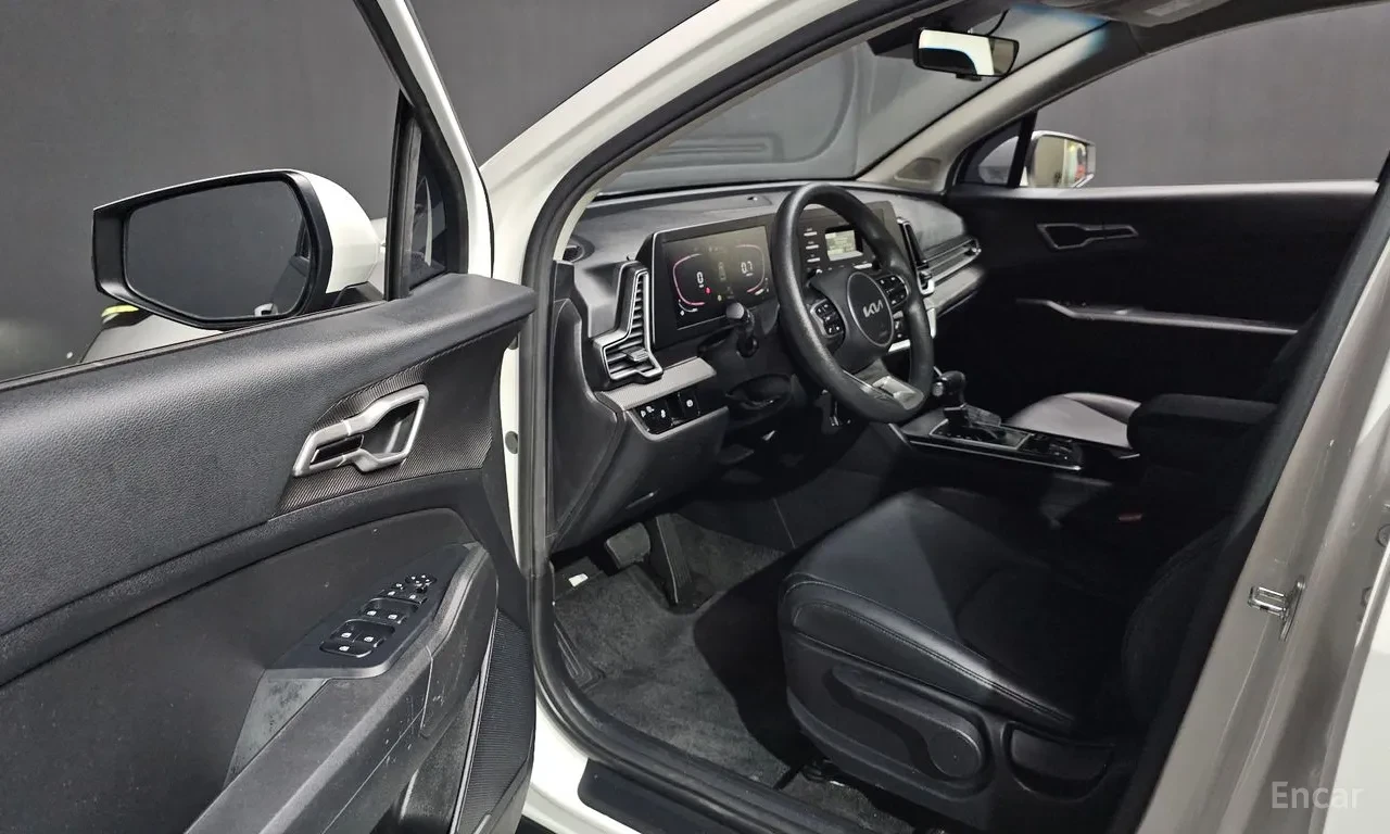 Kia Sportage 5th Generation Trendy| 2.0 DIESEL| LED| , снимка 10 - Автомобили и джипове - 55026751