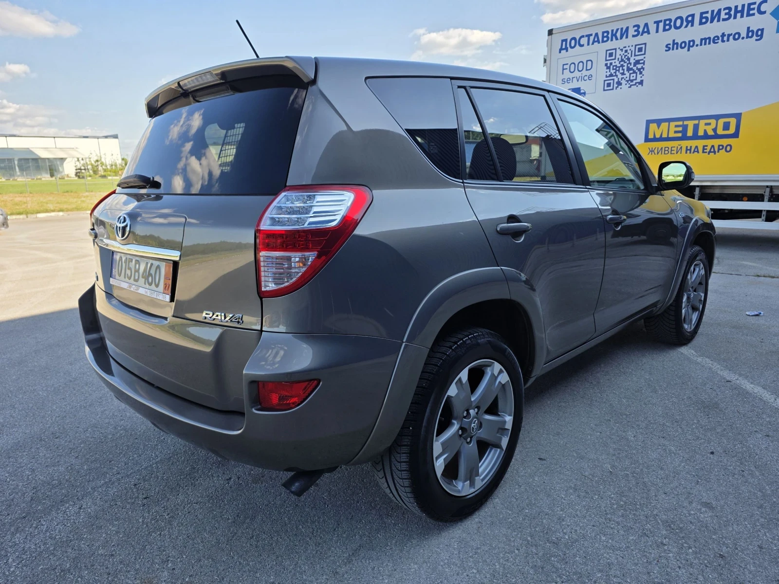 Toyota Rav4 2.2-150kc 4X4, снимка 5 - Автомобили и джипове - 55282243