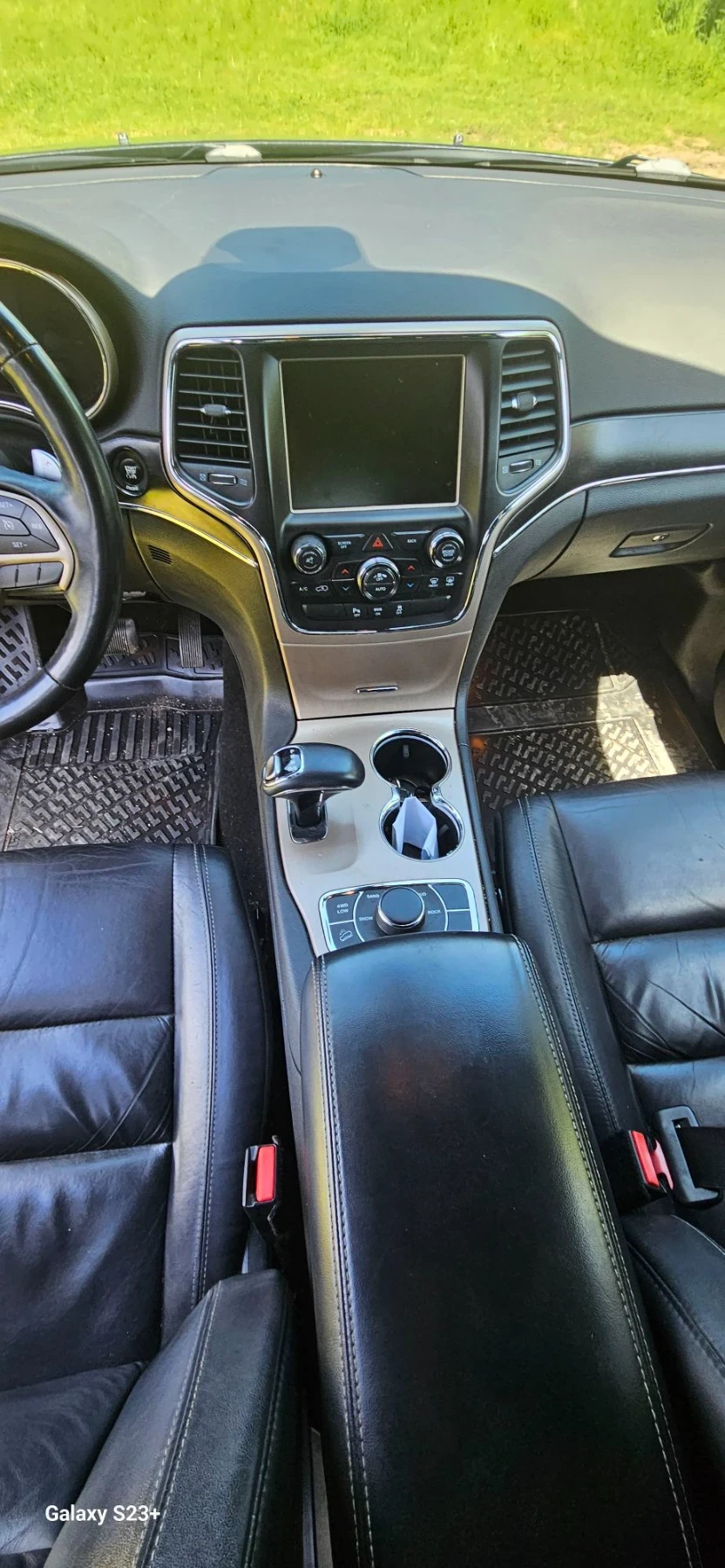 Jeep Grand cherokee 3.6 V6, снимка 10 - Автомобили и джипове - 55664429