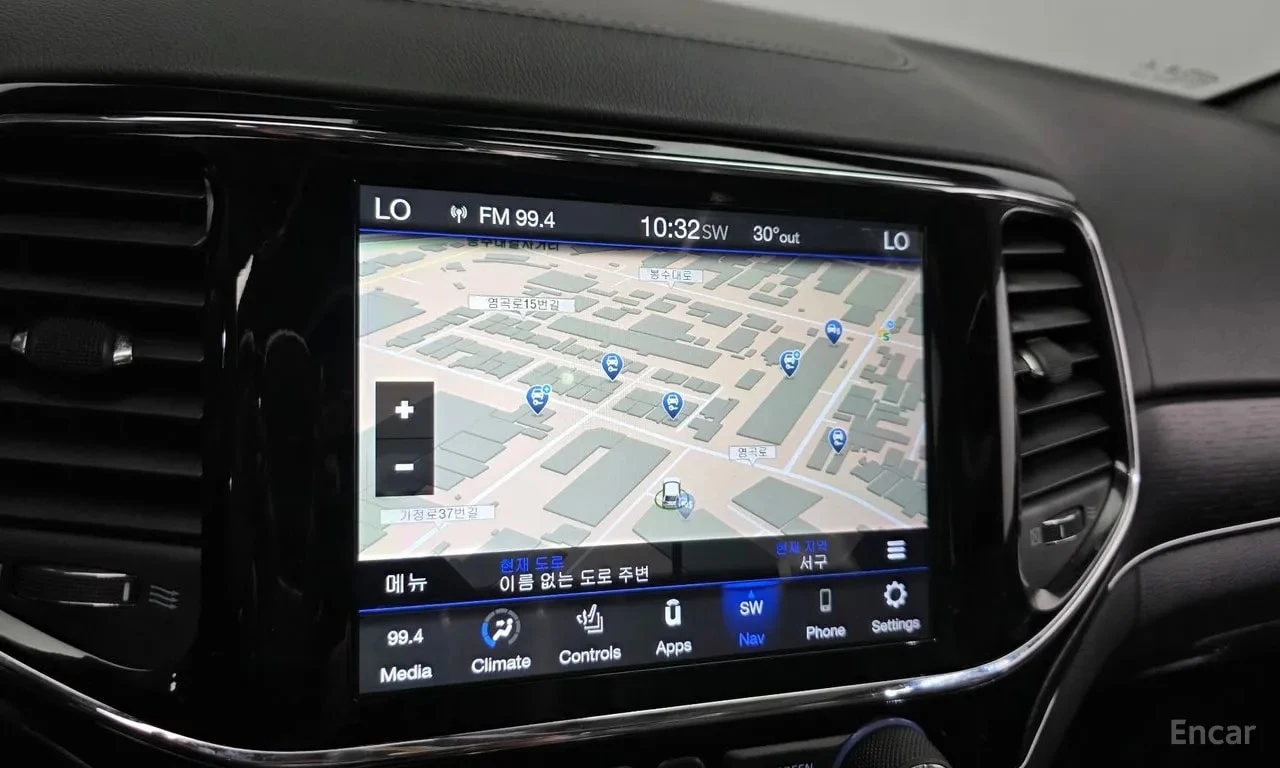 Jeep Cherokee SUMMIT/ОБДУХВАНЕ/ПАНОРАМА/ДИСТРОНИК, снимка 14 - Автомобили и джипове - 55837054