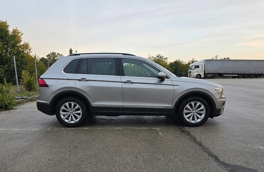 VW Tiguan 1.5TSI 150hp* Camera 360 * Panorama* Distronic, снимка 3 - Автомобили и джипове - 55864888