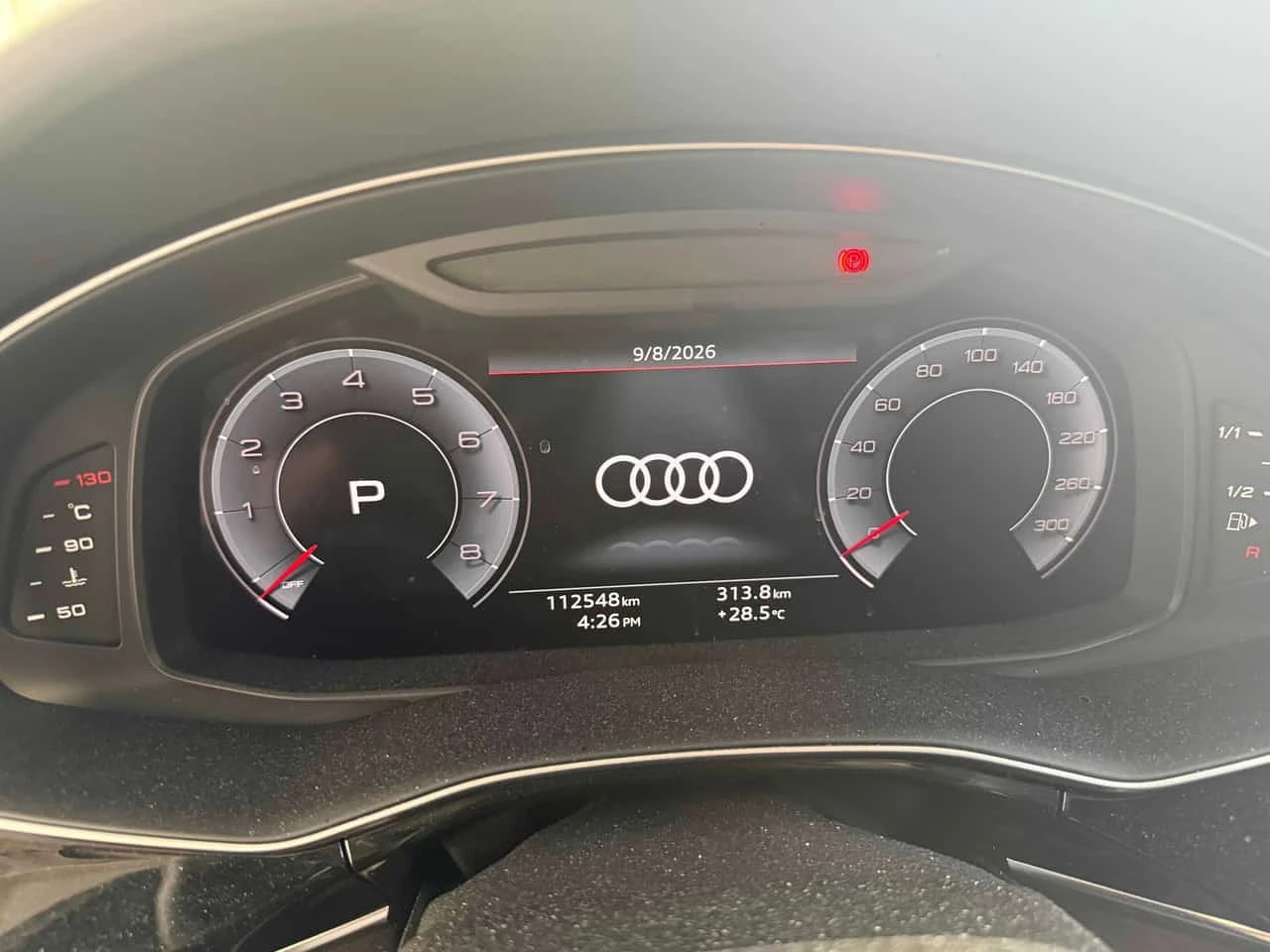 Audi Q8 * Technik * CARFAX * БЕЗ ПЪРВОНАЧАЛНА ВНОСКА, снимка 7 - Автомобили и джипове - 56332132