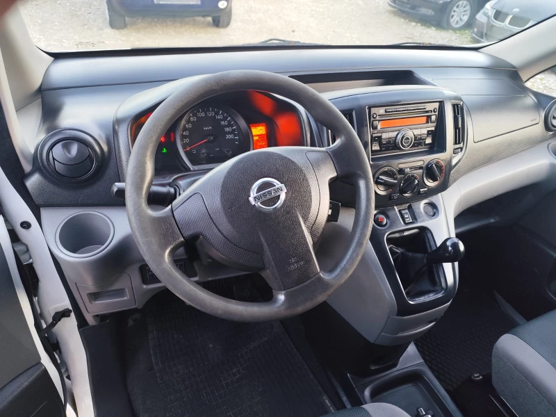 Nissan NV200 1.5 дизел, снимка 11 - Бусове и автобуси - 52810699