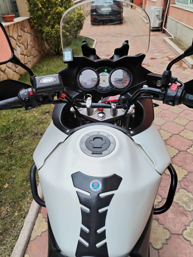 Suzuki V-strom 650i 32kk 09г. 3 куфара!!! , снимка 11 - Мотоциклети и мототехника - 53100825