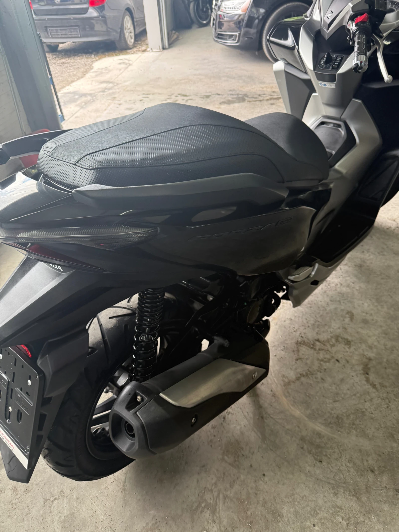 Honda Forza 300i LED-ABS, TCS - изображение 7
