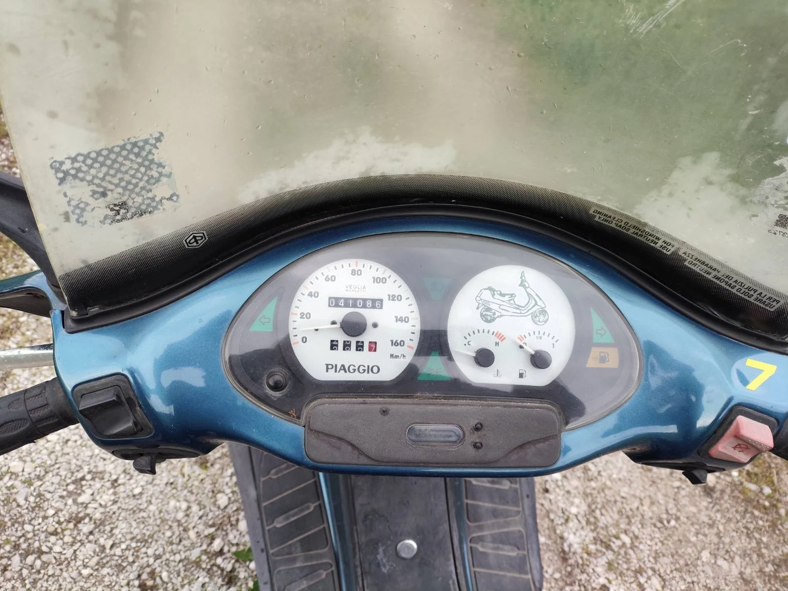 Piaggio Hexagon, снимка 7 - Мотоциклети и мототехника - 54606096