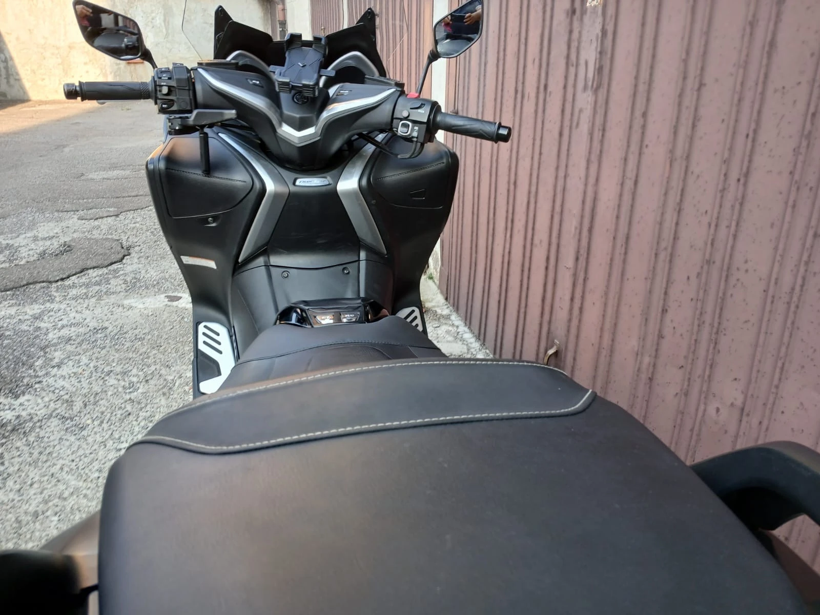 Yamaha T-max 530 SX - ABS TCS, снимка 10 - Мотоциклети и мототехника - 55532704