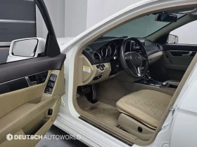 Mercedes-Benz C 300 4Matic, снимка 11