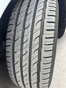 Toyota Auris 1.6 АВТОМАТИК КОЖА ВСИЧКИ ЕКСТРИ, снимка 16