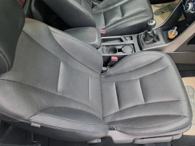 Hyundai I30 1.6 ПАНОРАМА/КОЖА, снимка 11