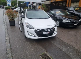 Hyundai I30 1.6 ПАНОРАМА/КОЖА, снимка 2