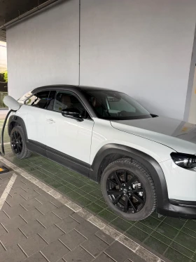 Mazda MX-30, снимка 2