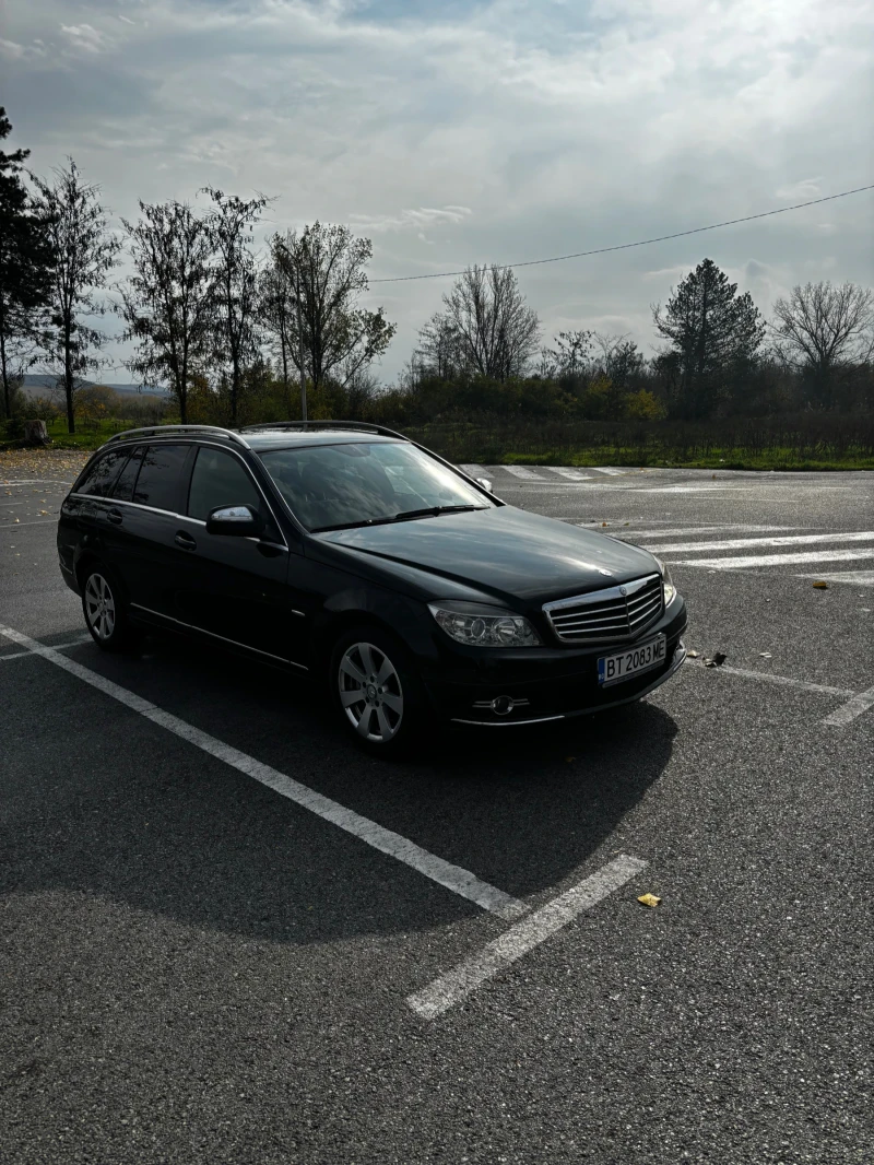 Mercedes-Benz C 220, снимка 3 - Автомобили и джипове - 52348791