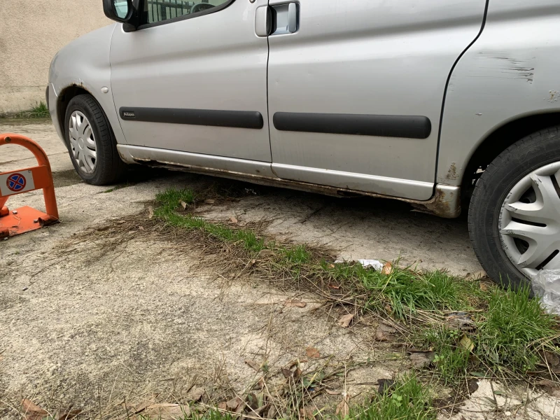 Citroen Berlingo, снимка 4 - Автомобили и джипове - 52665909