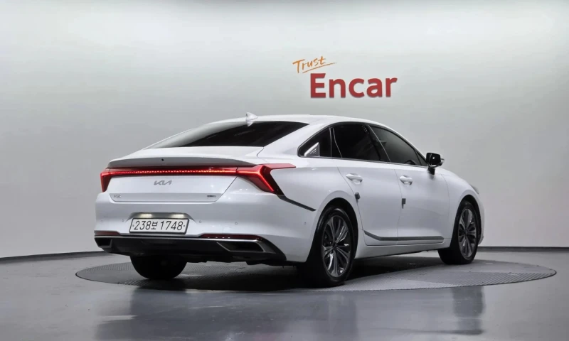 Kia K8 K8 Hybrid Signature, снимка 2 - Автомобили и джипове - 52705459