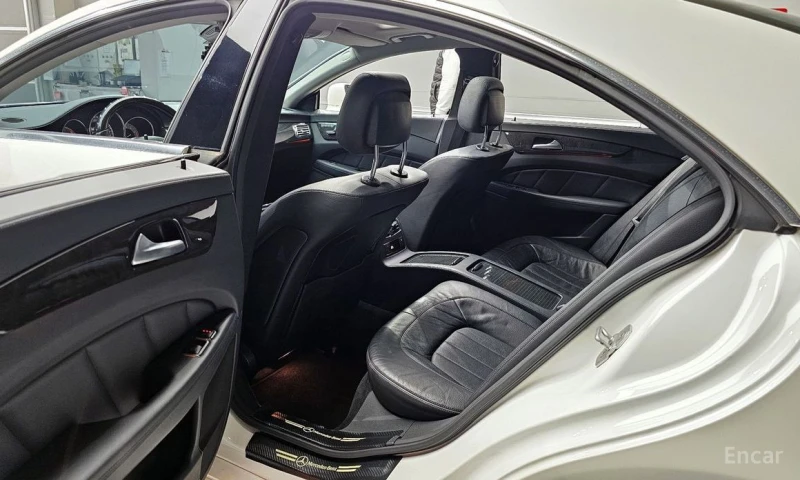 Mercedes-Benz CLS 350, снимка 11 - Автомобили и джипове - 53052674