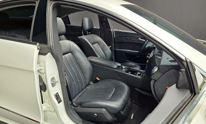 Mercedes-Benz CLS 350, снимка 12 - Автомобили и джипове - 53052674