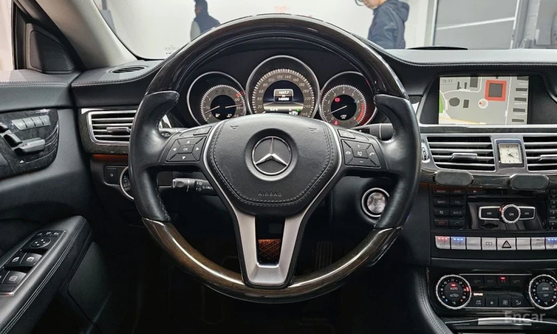 Mercedes-Benz CLS 350, снимка 13 - Автомобили и джипове - 53052674