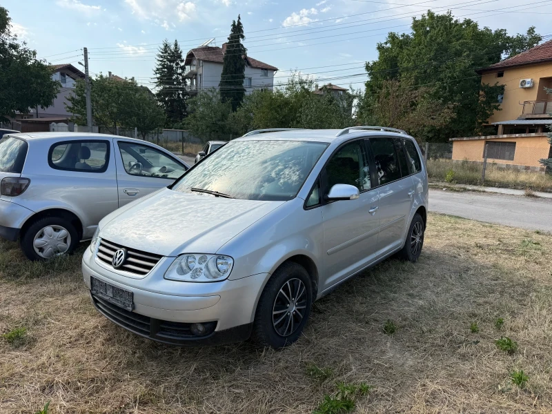 VW Touran 1.9TDI (105кс) Климатроник/6 скорости/Автопилот - 4200 лв. - 50657101 1